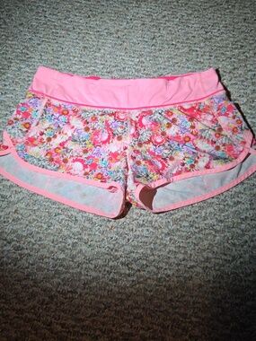 Lululemon Speed Short